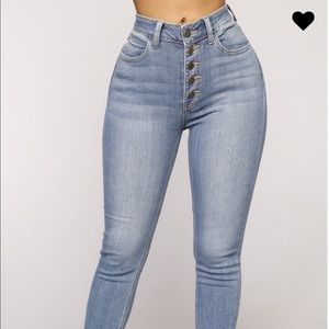 NEVER WORN high rise skinny jeans